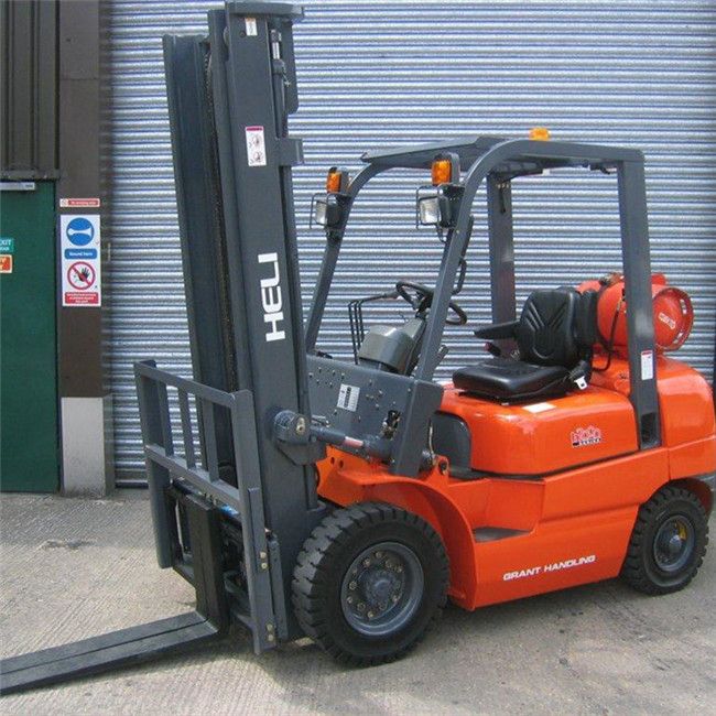 2.5 Ton Diesel Heli Forklift of China (CPCD25) Cheap Price