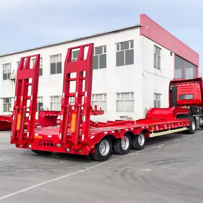 What Makes a Standard Flatbed Semi-trailer the Ideal Choice for Modern Cargo Transportation?