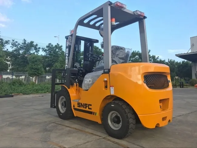Fork Lifter 2.0tons Diesel Power Lift Truck for Sale