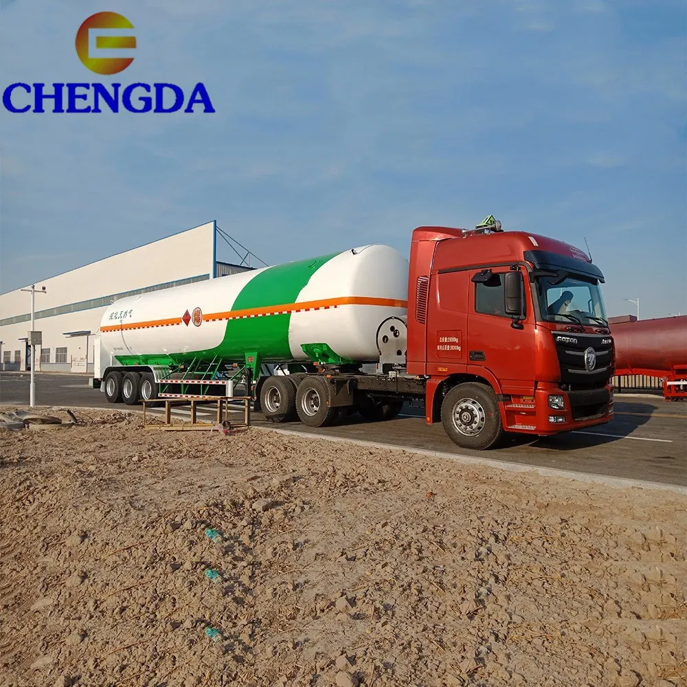 52.6m3 LNG Liquefied Natural Gas Trailer 23.8 Ton LNG Tank Truck