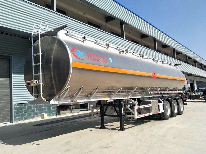 8X4 Fuel Truck 45000L Fuel Tanker Aluminum Fuel Tanker Trailer Saudi