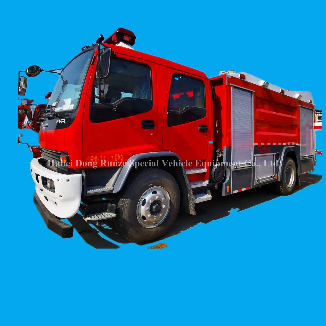 Double Cabin Is Zu 6-8t Ftr Fire Fighting Truck Fire Engine