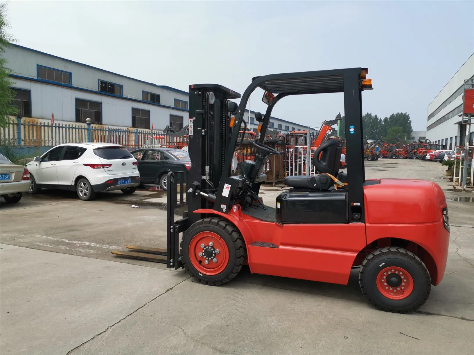 Everun Factory Supply 3ton Diesel Forklift Erdf30 Hydraulic Automatic Forklift with Euro3 Engine
