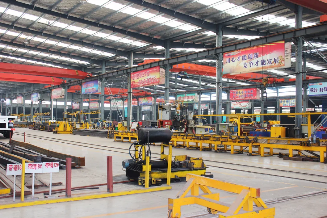 Factory Outlet Store Semi-Trailer 2 or 3-Axle Vehicle Transport Semi-Trailer