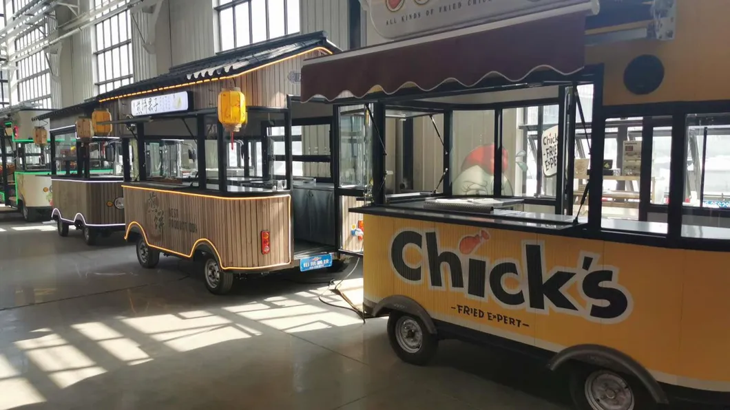 Food Truck Buses with Double Floor About 35 Square Meters to Use