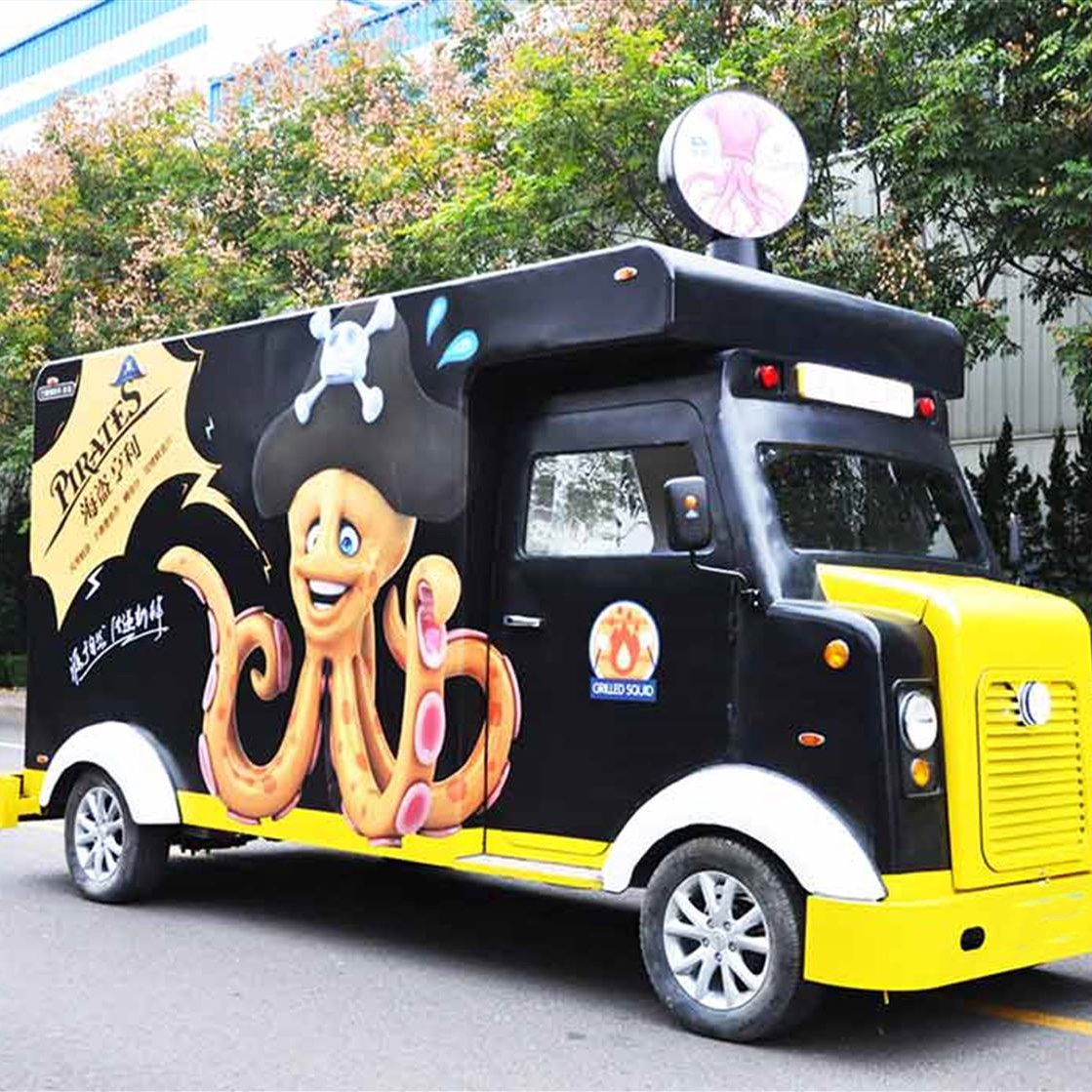 Food Truck Buses with Double Floor About 35 Square Meters to Use