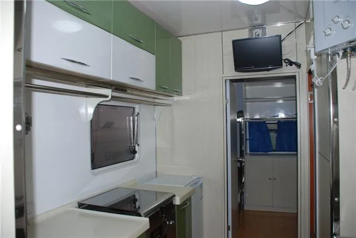 Foton Mobile Kitchen for Military Troops Field Cooking Fast Food