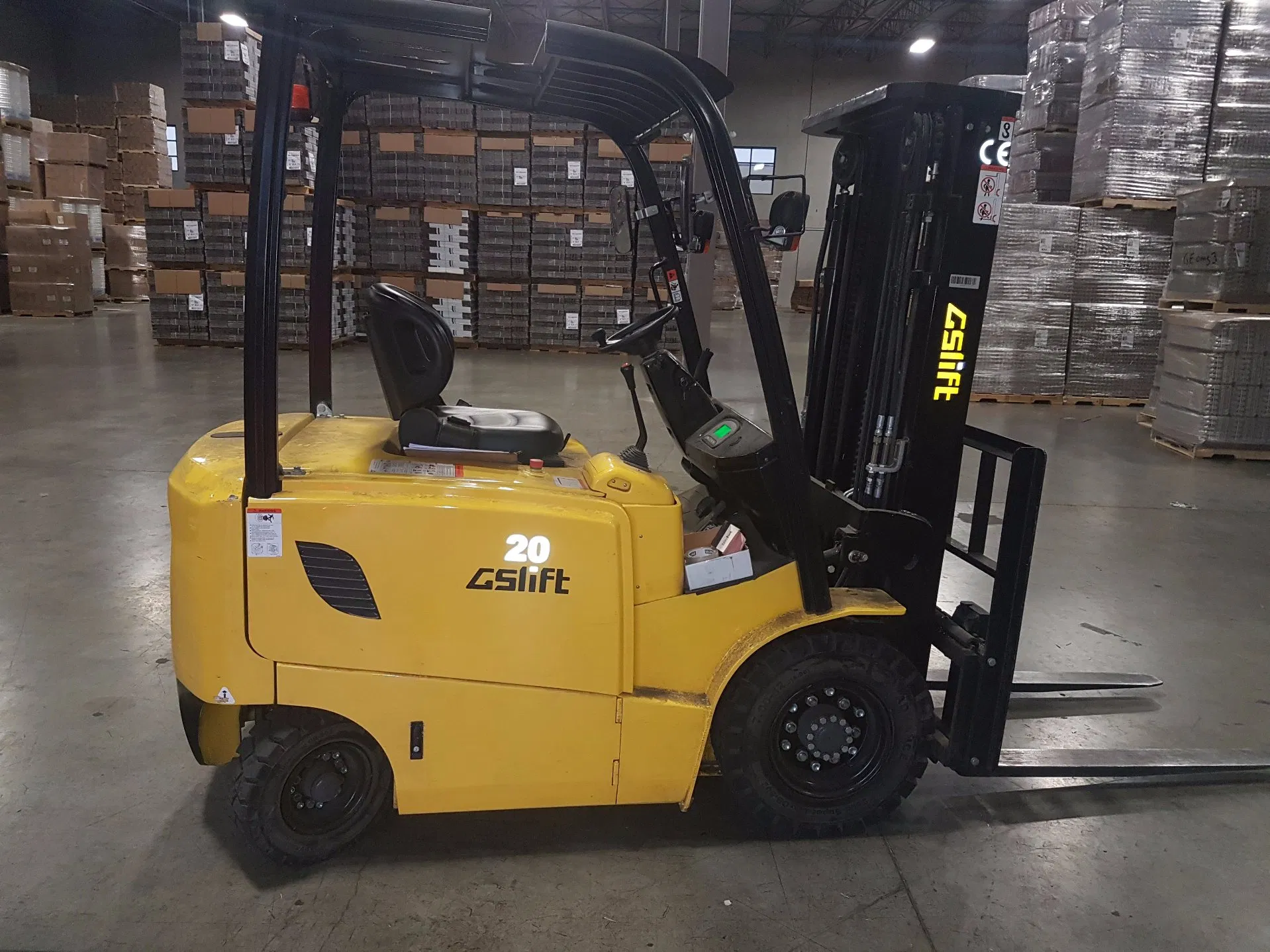 Full AC System Small 2 Ton Germany Battery Electric Forklift Price with Side Shift