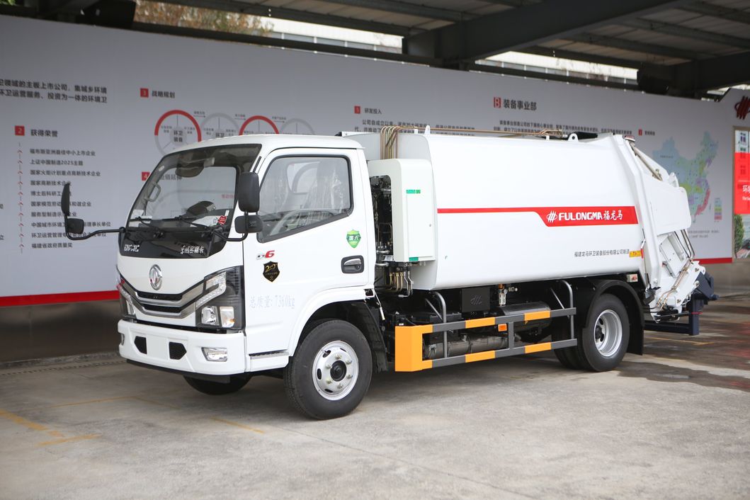 Fulongma 6.5cbm Chinese Supplier Rear Load Sanitation Garbage Truck