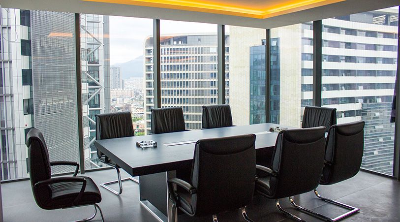 Fulongma Battery Electric Cell Garbage Bin Transportation Cargo Truck