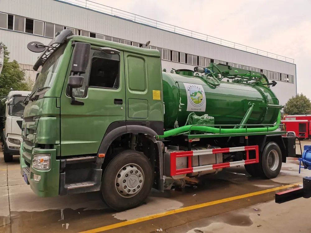 HOWO 4X2 10000L 10cbm Sewage Vacuum Truck Sewage Suction Truck Fecal Suction for Sale