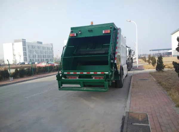 HOWO Skip Loader Truck Garbage Bin Loader
