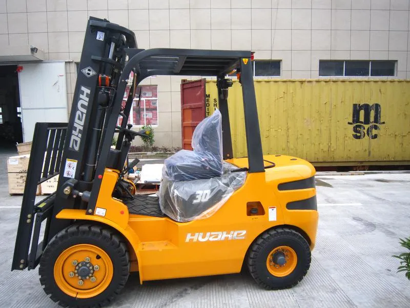 Huahe 4.5m 3t Diesel Forklift with Xinchai Engine (HH30)