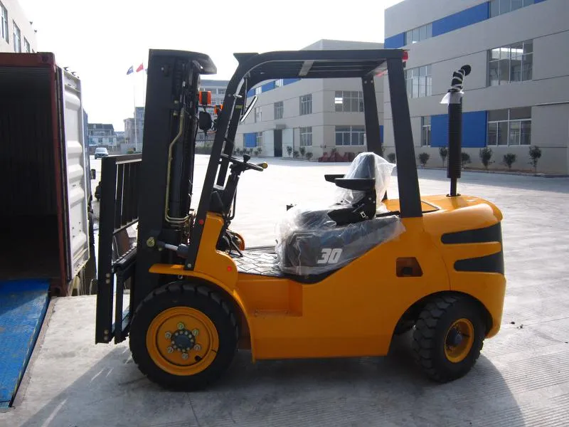 Huahe 4.5m 3t Diesel Forklift with Xinchai Engine (HH30)