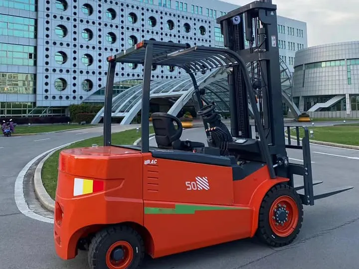 Lonking 2.5 Ton Diesel Forklift Truck Fd25t with Sideshift