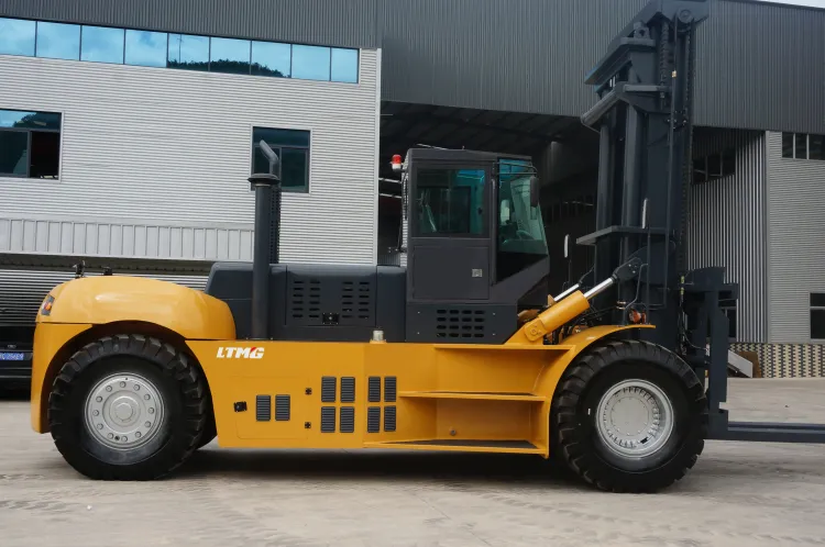 Ltmg Large Capacity Forklift 32 Ton Diesel Forklift with Rops Cabin