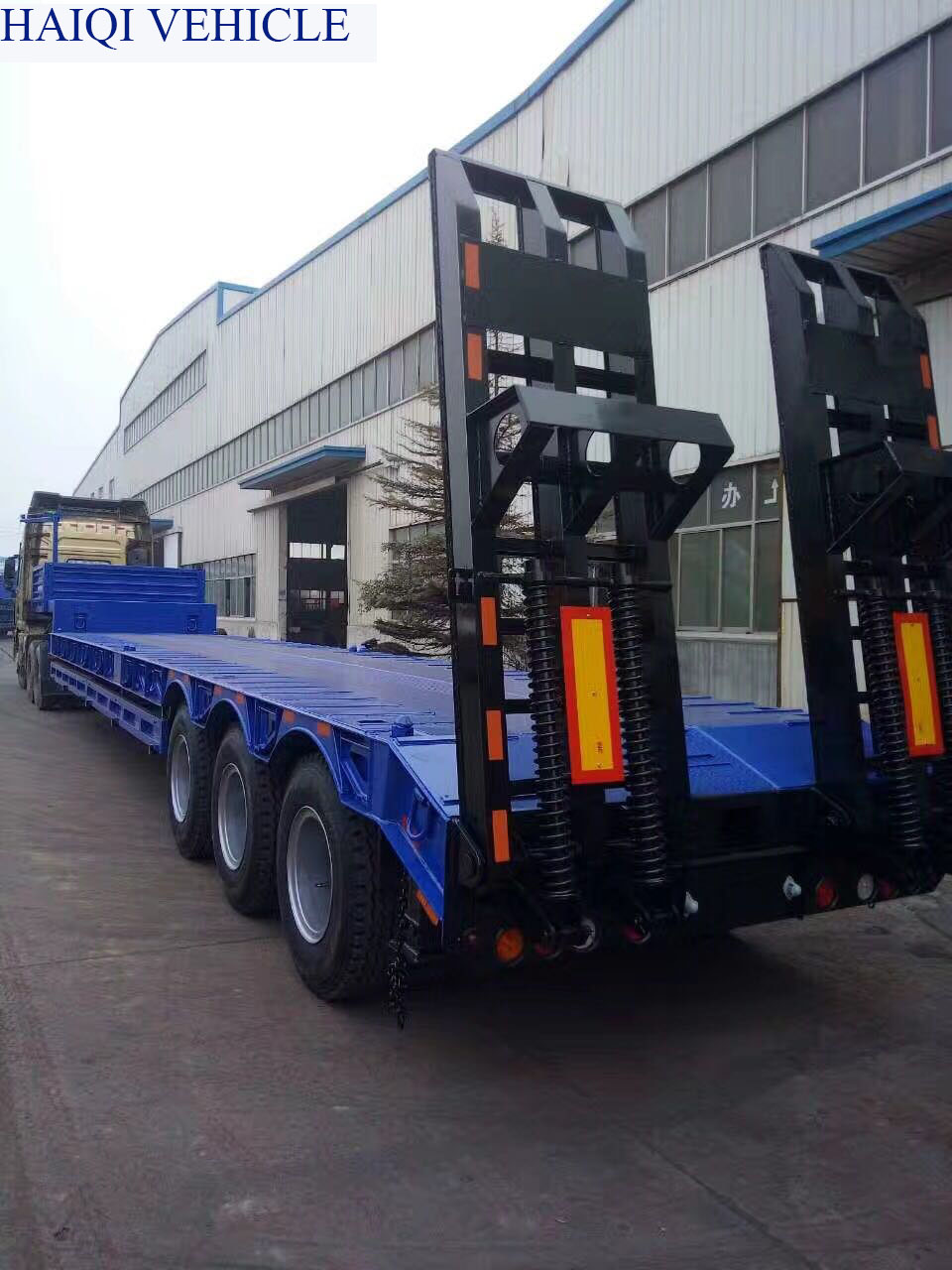 Mechanic Loading Ramps 60tons Low Bed Semi Trailer