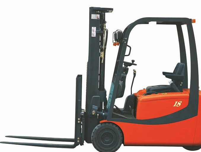 Mini 1.6 Ton 3-Wheel Electric Forklift Flexible Small Truck Lifting Equipment Solid Tyre Electric Forklift Fork Length 920mm -1220mm Electric Counterbalance F