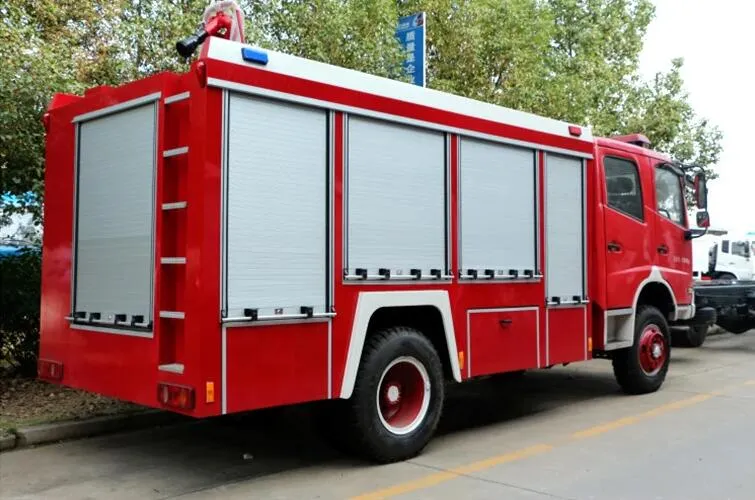 New China Design 7000 Litres 7000L 65m Spraying Height Fire Truck with British Couplings