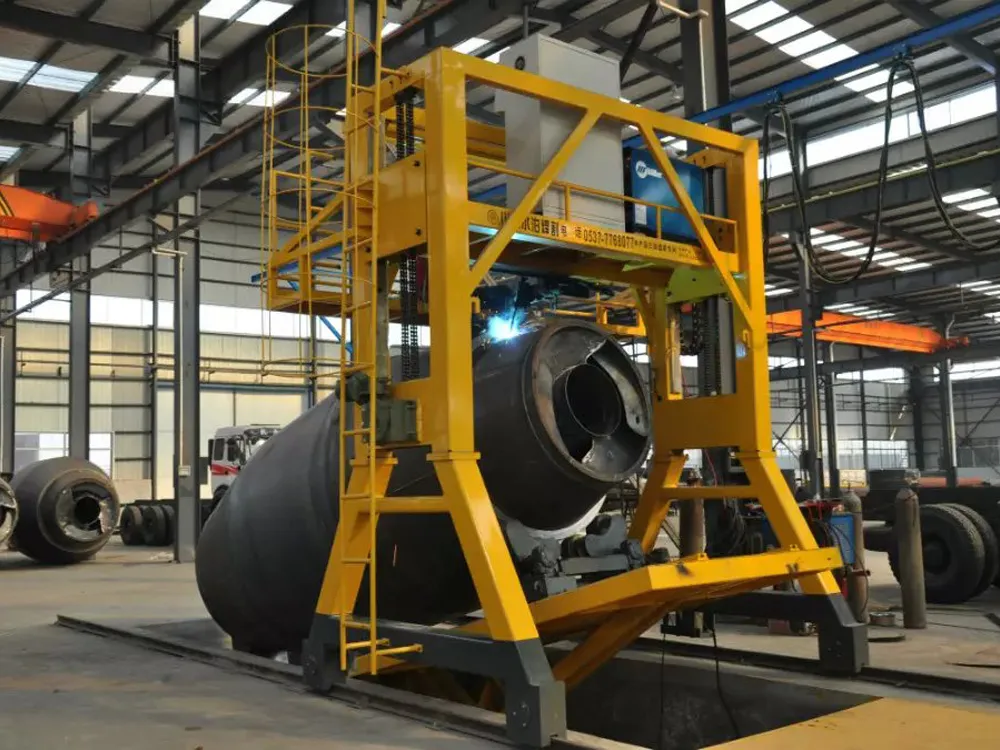 Shacman 6X4 F2000 Self-Agitating Cement Mixer Truck for Sale