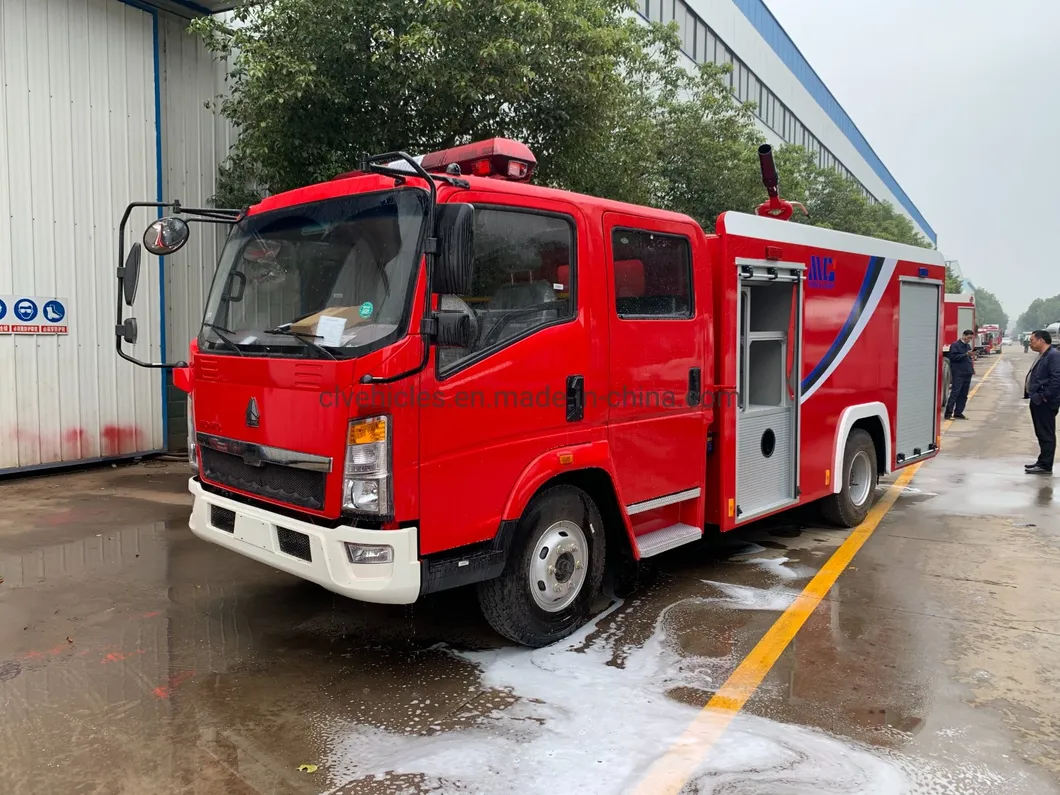 Sino Truck HOWO 4000L Water Tank with Foam Fire Fighting Truck Fire Truck with Equipment