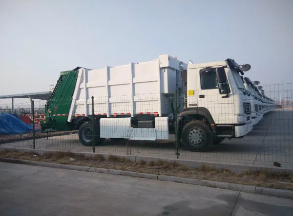 Sinotruk HOWO 4X2 Garbage Compression Truck Garbage Truck