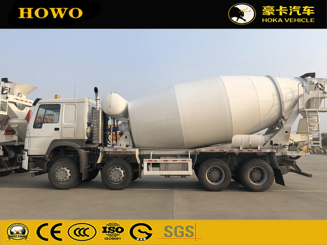 Sinotruk HOWO 8X4 371HP 14cbm Concrete Mixer Truck Zz1317n3261W