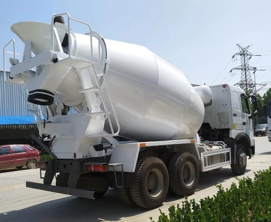 Sinotruk HOWO A7 6X4 290HP 6cbm Concrete Mixer Truck Zz1257m3247n1