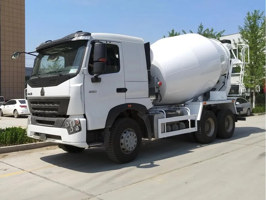 Sinotruk HOWO A7 6X4 290HP 6cbm Concrete Mixer Truck Zz1257m3247n1