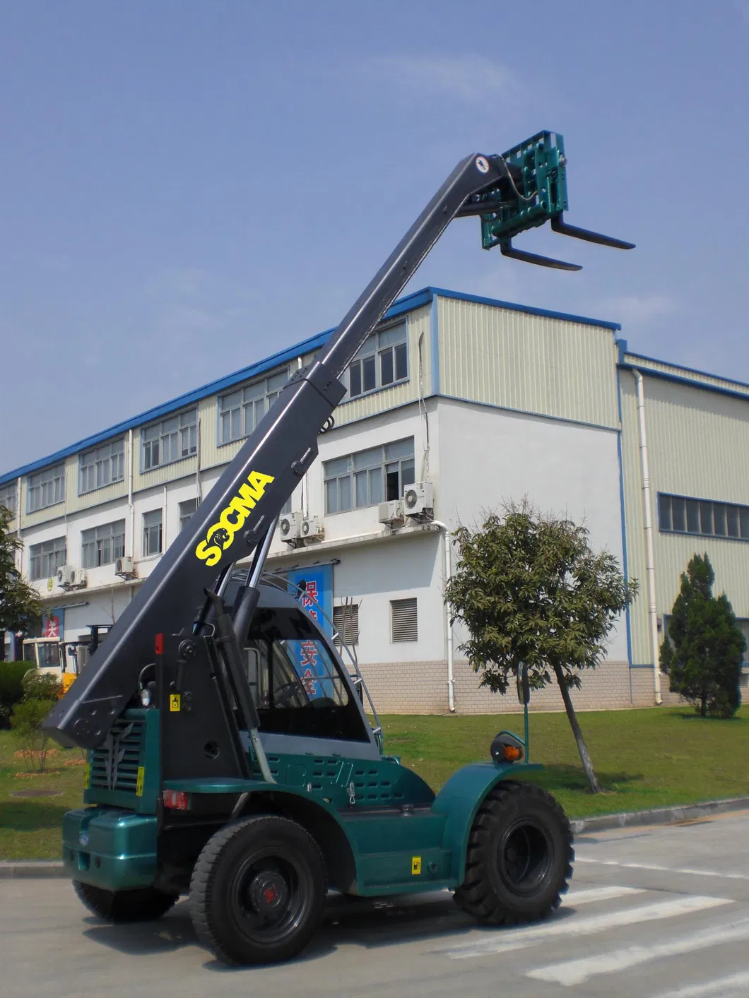 Socma 3t Hnt30-4 Mini 4WD Telescopic Forklift