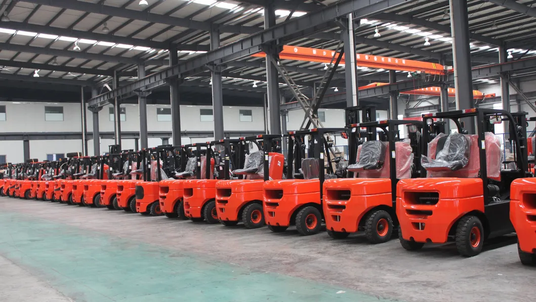 Topwin Full Directional Forklift Truck 2500kg Load Capacity for Long Materials and Awakward Goods