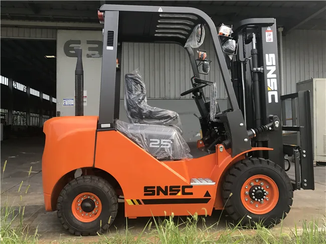 Venta De Montacargas 2.5 Ton Diesel Forklift