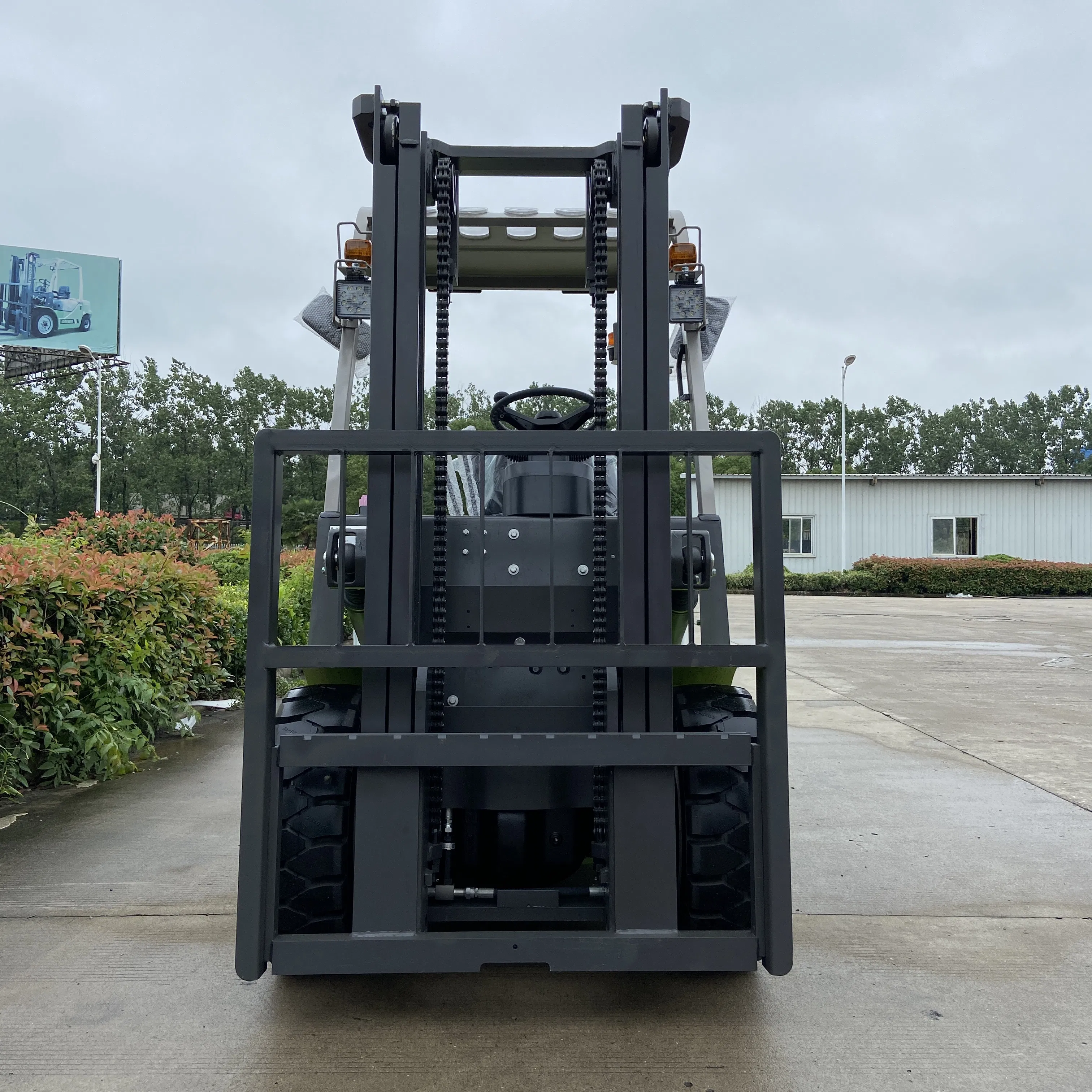 Zoomlion Fork-Lift Manufacture Diesel Power 3.5t Lifting Machine Forklift with Japanese Engine for Sale